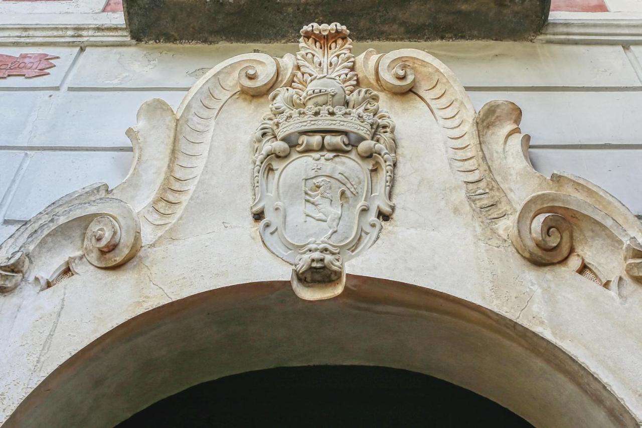 Palazzo Confalone ราเวลโล ภายนอก รูปภาพ