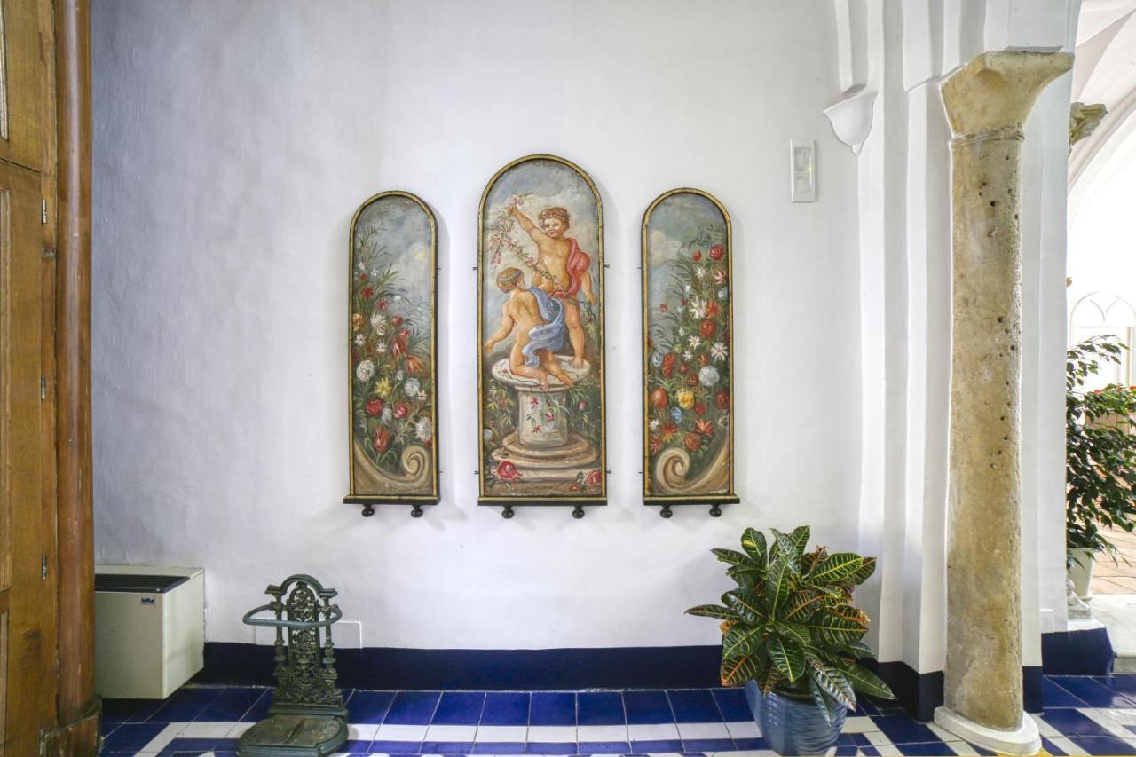 Palazzo Confalone ราเวลโล ภายนอก รูปภาพ